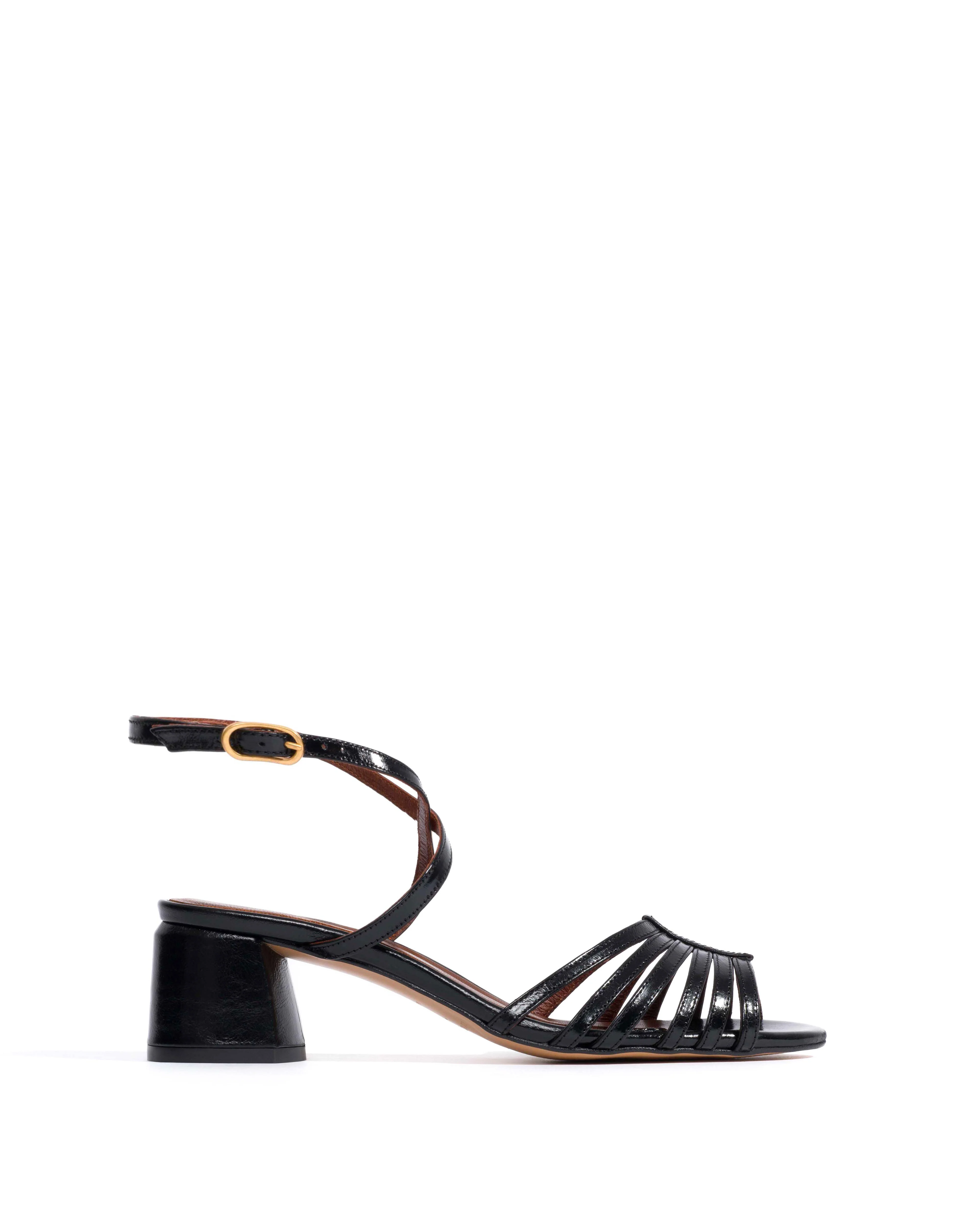Shoes new in